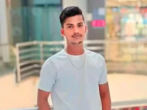 1000481254